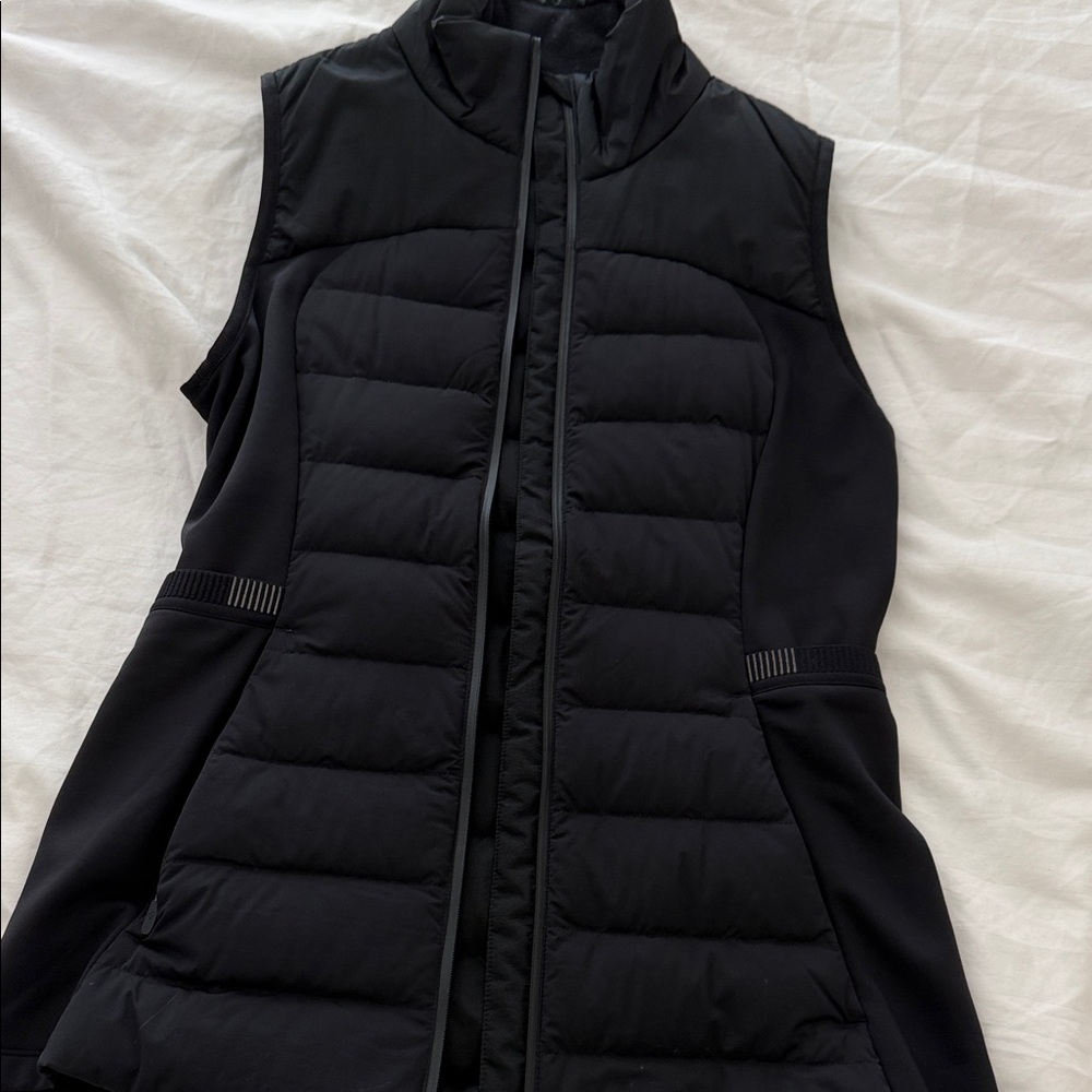 Black Quilted Sleeveless Jacket Vest - Women